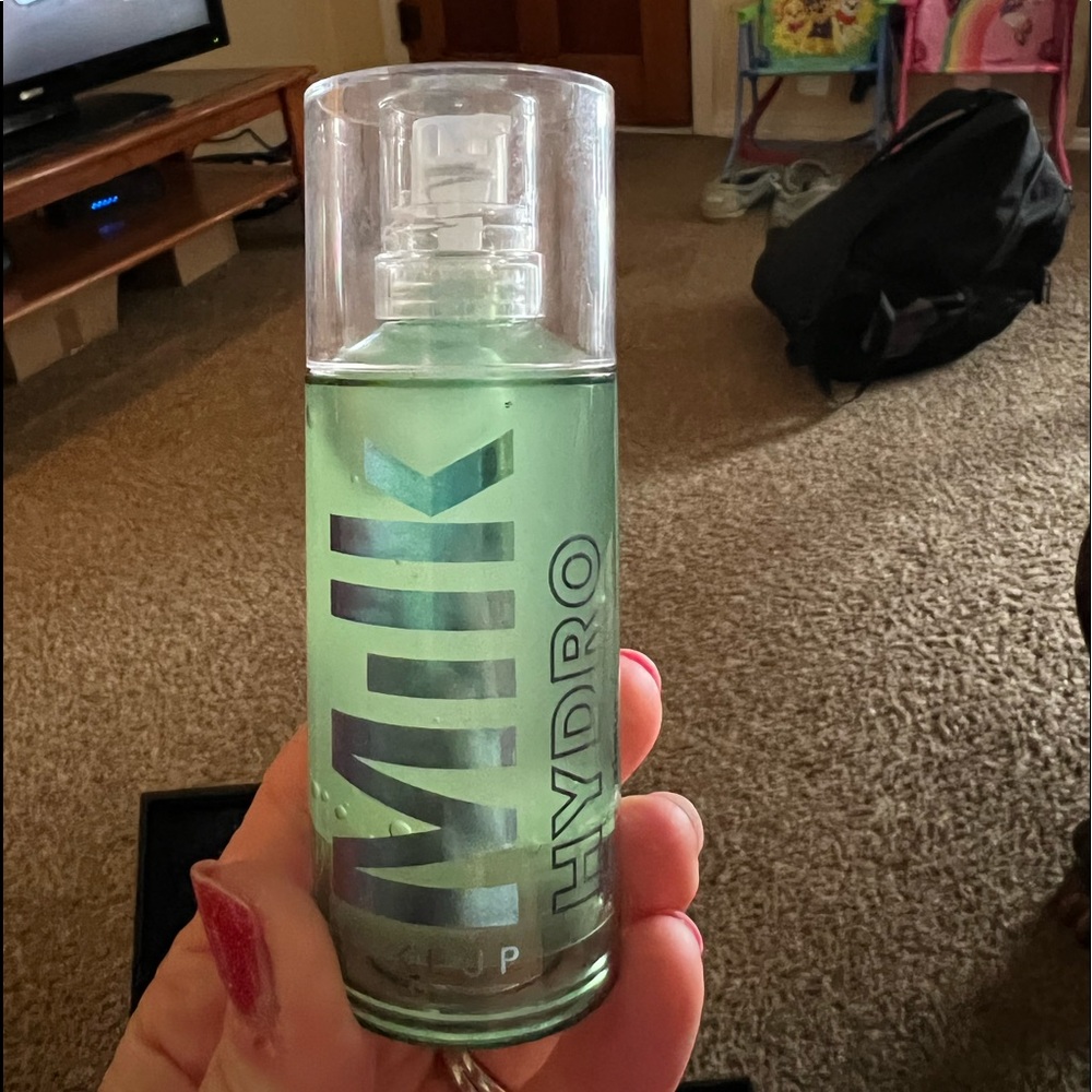Milk Hydro primer